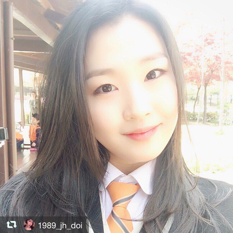 DVWJDZGVMAAL3NY.jpg:large