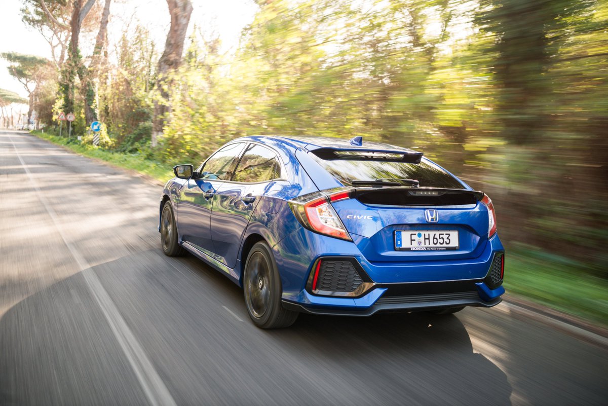 bertfernand's tweet photo. Primeras impresiones sobre el #HondaCivic 1.6 i-DTEC, un compacto sensacional a nivel dinámico y muy ahorrador con este motor. El dato de consumo homologado es sorprendente https://t.co/FulE1RdOSO https://t.co/YNMbOGDxeG