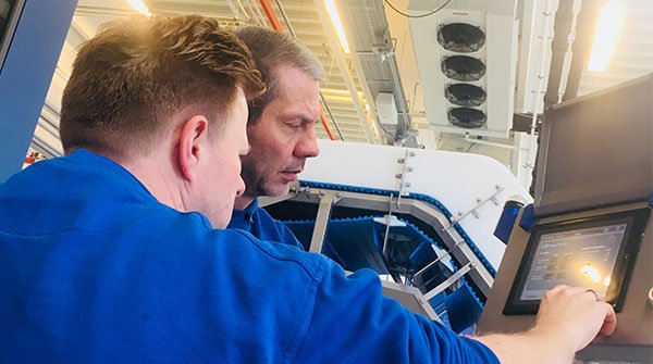 JBTMarelFish's tweet photo. We're hard at work getting everything prepped and ready for the Salmon ShowHow tomorrow – see you soon in Progress Point! https://t.co/TrfcRfmasr #SSH #MarelFish #ProgressPoint #SalmonProcessing https://t.co/wrbe7s7kyn