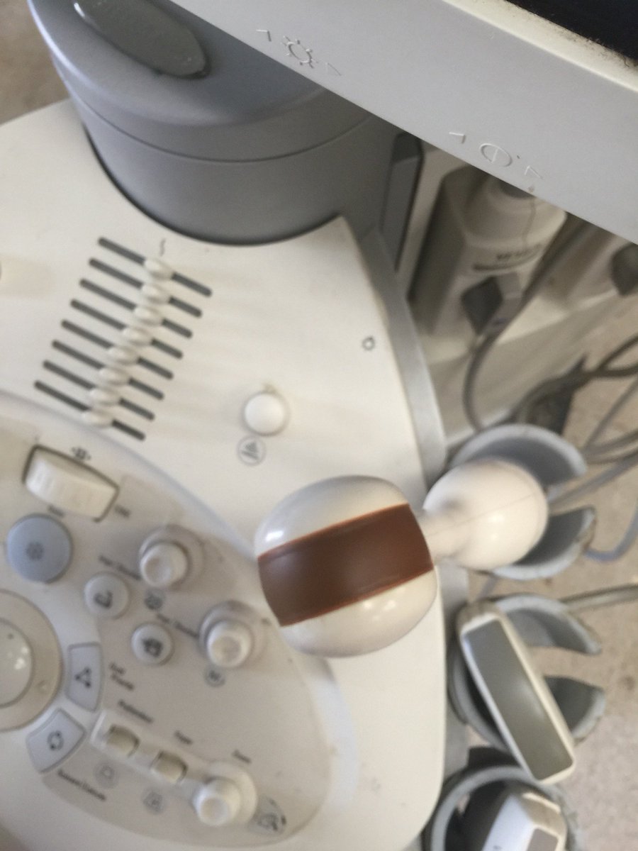 JpGelly's tweet photo. Siemens Antares a saisir 2200 €
+33607084342
https://t.co/XlMKwEBTe3 https://t.co/gYrwmrj3k5