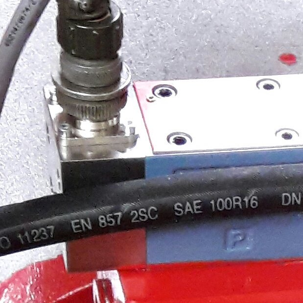 Hom4n's tweet image. Tegenslag gaf nieuwe inzichten voor pompinstallatie #Erasmusbrug. Na een reis naar Duitsland is onze eerste krachtpatser pomp als herboren thuis gekomen bij #Stadsbeheer010. Met @wbikker. Dank aan alle betrokkenen!