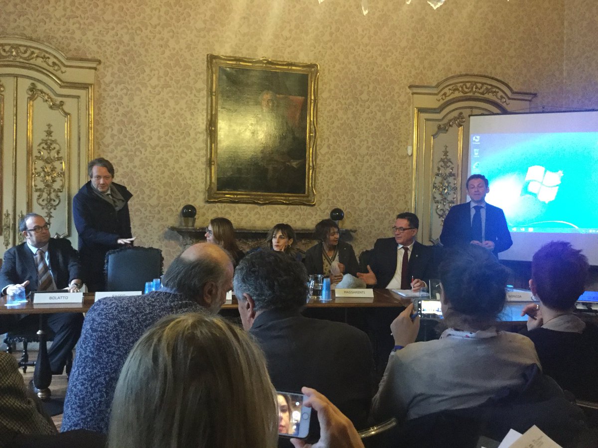 LaSignoraDeiFornelli tweet media