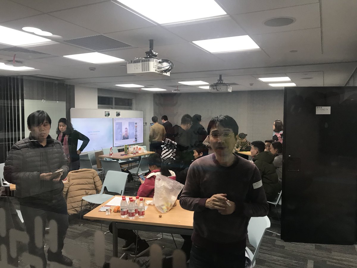 kaverjody's tweet photo. Agile Retrosepctors, lets roll!!! #wrd18 Hosted by Hangzhou Agile Community https://t.co/9Ybs56N6Yt https://t.co/d4skpilMro