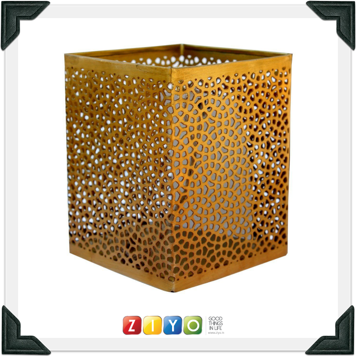 ZIYOOnline's tweet image. Find great deals on the  uniquely designed tea light holder 🕯️🕯️

🔥 Get ₹200 off  🔥 Use Coupon Code: VAL200

Shop now -  goo.gl/oyAGXf 

#Decor #LightHolder #interiordesign #HomeDecor