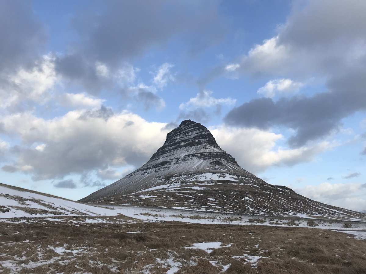moombanic's tweet photo. Photo from our visit to Kirkjufell at the weekend 
#missingiceland #kirkjufell #GameOfThrones #mountain #landscapephotography #mountains #outdoors #winter #WinterIsComing #travelphotography #exploreiceland #iceland #liveoutside #gotlocation https://t.co/HpzbqIofCV