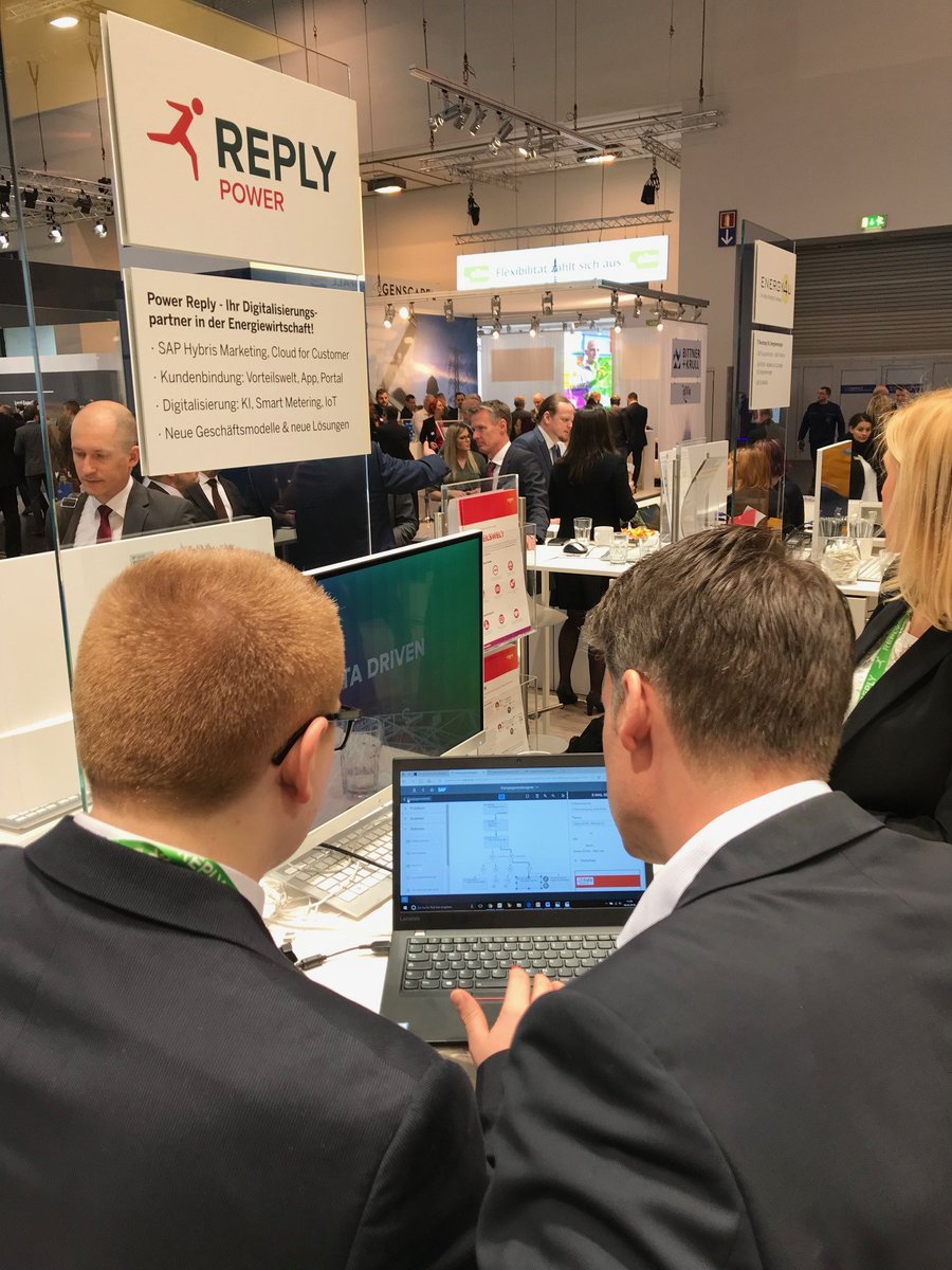 Reply_DE's tweet photo. #PowerReply auf der #Eworld2018 - Wie die Digitalisierung die #Energie-Wirtschaft voranbringt. Wir freuen uns auf Besuch in Halle 3, Stand 3-22 #EworldKongress https://t.co/PdLMsoVg9w