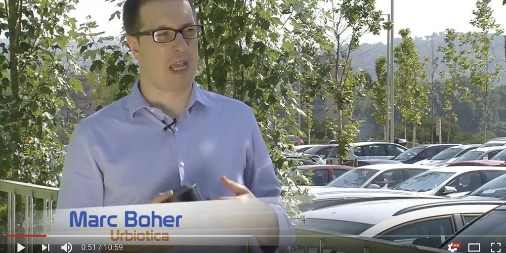 URBIOTICA's tweet photo. No et perdis al Marc Boher al programa iEnginy donant tots els detalls sobre el funcionament del sistema de guiat de vehicles d'Urbiotica des d'unes de les nostres darreres instal·lacions. Gràcies @cetivg @canalblau  @iAsscomunicacio @xavjimenez!  https://t.co/hBy2xlD5gy https://t.co/x5Wli6QxEF