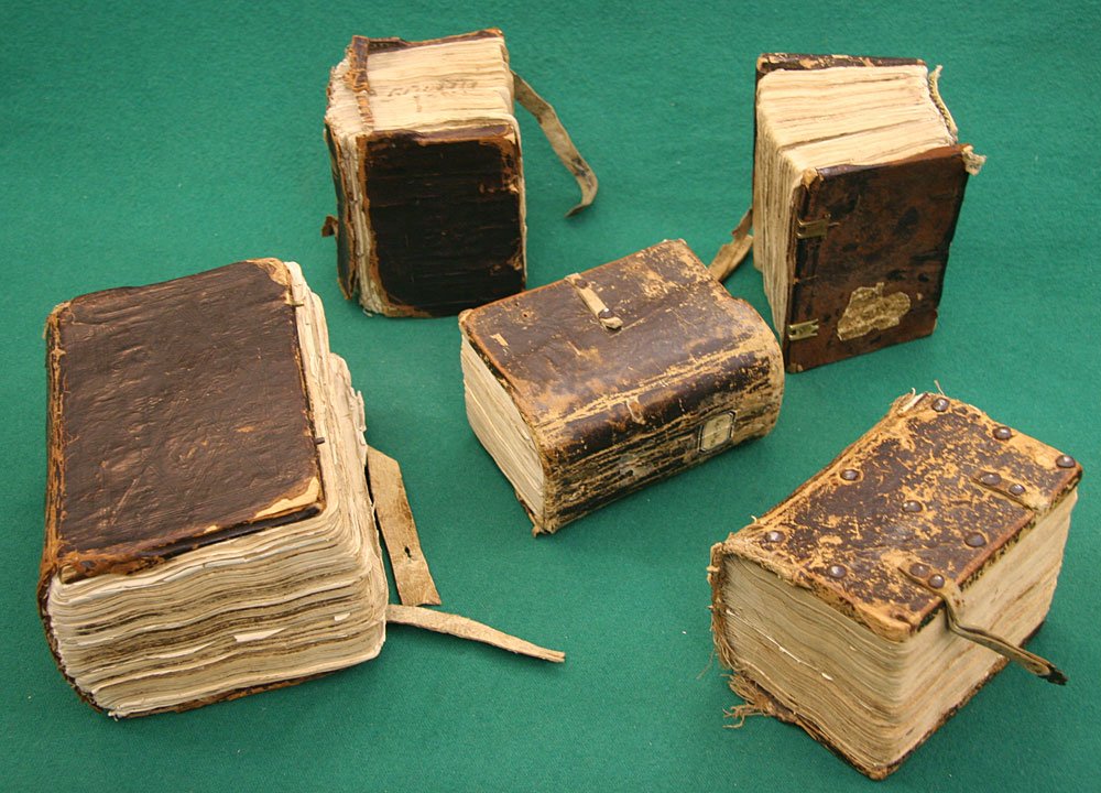 картинки древних русских книг считался