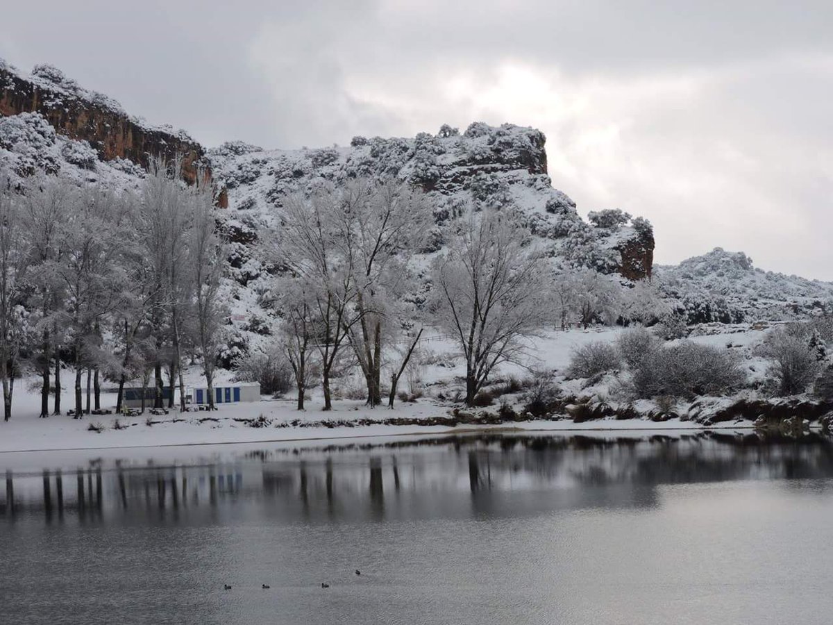 Monn_cc's tweet photo. Las Lagunas de Ruidera. Qué preciosidad. https://t.co/9jubXXwPnr