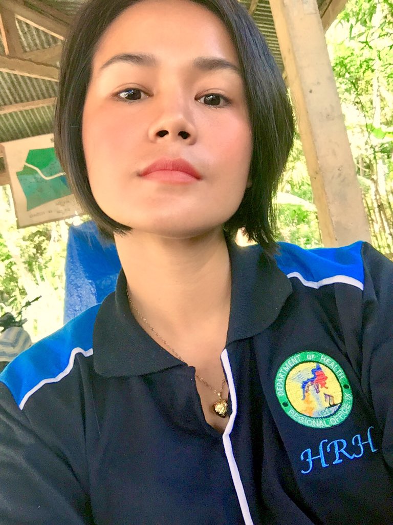 badassdy's tweet photo. Everyone’s thought when a girl cuts her hair short...

Are you broken hearted?!! Like di pwd feel ko lang magpashort hair🙄.
#ShortHairDontCare 
#field https://t.co/vVXjToyxkB
