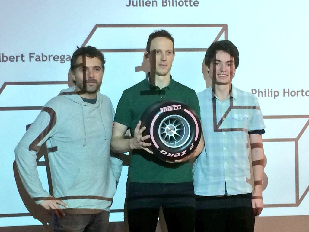 En la final y P2!! Apretadísimo ! Nos hemos divertido, pero sobretodo entendido cuanto importante es el trabajo mental en la preparación y efectividad d los pilotos... y controlando la degradación y desgaste... #grazie <a href="/pirellisport/">Pirelli Motorsport</a> <a href="/formulamedicine/">Formula Medicine</a>
