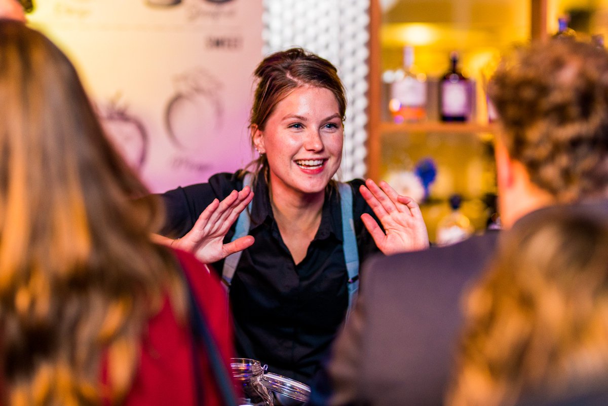 leveleleven020's tweet photo. Op de site deelt @Events_NL hun ervaring over het 11+ Jubileum Event. Benieuwd wat zij ervan vinden? Klik dan op de link! https://t.co/68mppxoylf … https://t.co/zlfRPFXsUo