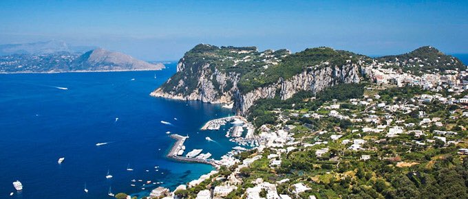 bebecitasf's tweet photo. I francesi: “il nostro paese è il più bello del mondo” 
Noi italiani: https://t.co/LunsMd34gS