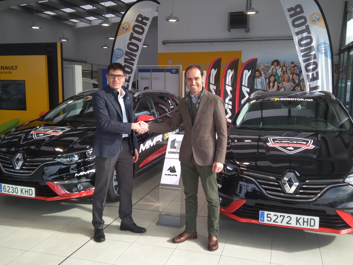 Ya tenemos nuevos coches para la temporada 2018. Esta mañana se cerró el acuerdo entre @MMRBikes y <a href="/GrupoLeomotor/">LEOMOTOR.net</a> en su concesionario de #Avilés.