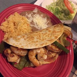 LosAztecasPA's tweet photo. Quesadillas for lunch? Stop by Aztecas restaurants today! #bestlunchdealsintown https://t.co/fDW4JIObvT
