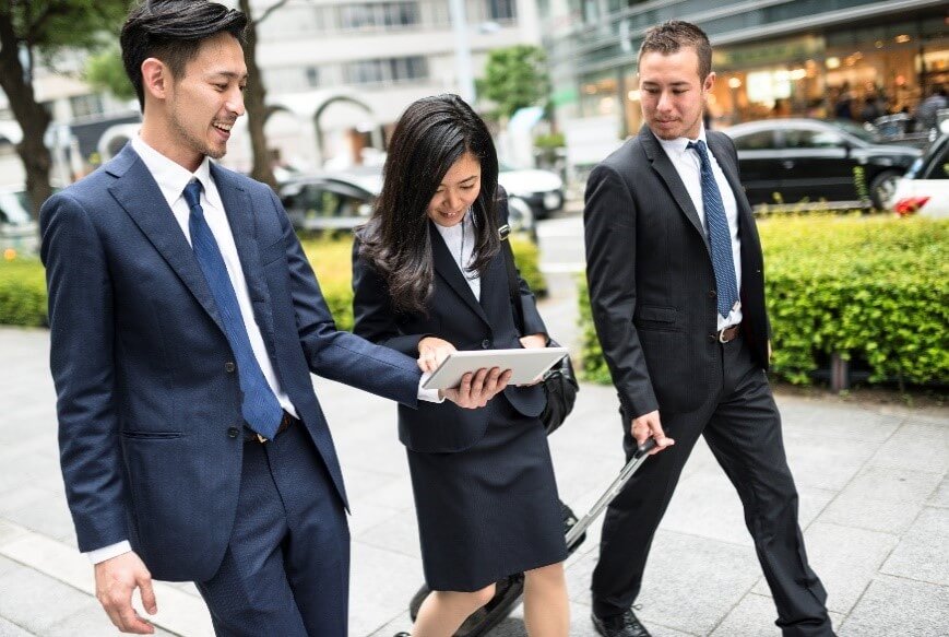 invoice_iq's tweet photo. Not convinced about going digital? Here are four ways it pays for your office to go paperless @TechWireAsia https://t.co/sPzlOz0Hnh #paperless #paperlessoffice #einvoicing #electronicinvoicing https://t.co/ncslpWe8Fd