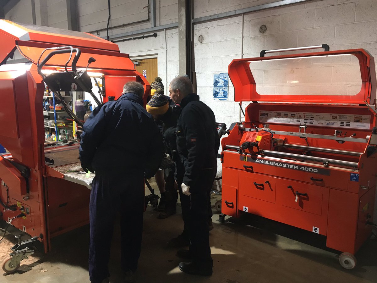 danharding7's tweet image. Great training and demo from @BernhardGrinder thanks to Gary and Neil for showing us through them. @robbyB15 @andywikki