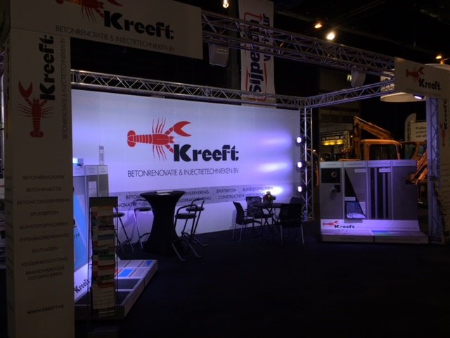 KreeftBeton's tweet photo. Vandaag om 14 uur gaan de Infra Relatiedagen in Hardenberg van start. De stand staat er weer tip top bij. Rudie, Roelof en Steven zouden het leuk vinden om u de komende dagen de hand te schudden. Tot ziens in onze stand 562! https://t.co/354Yto6vUk