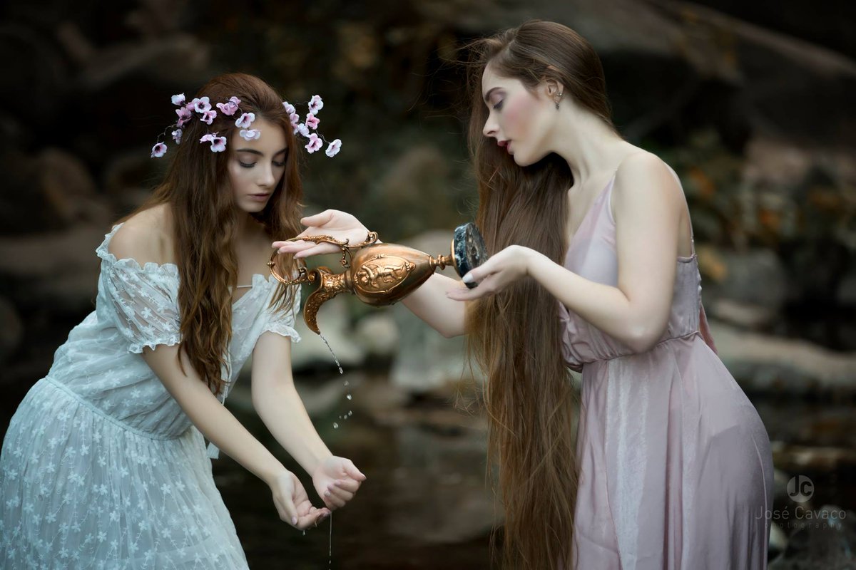 diana_therose's tweet photo. #Models: #InêsCorrente, #DianaRosa 
#Photography: #JoséCavaco
Outfit: #DarkDesire
Full set: https://t.co/LlIb9UGYgz

#modeling #fineart #beauty #beautiful #waternymphs #forestnymphs #preraphaelite #renaissance #dryads #dríades #nymphs #goddesses #deities #fantasy #fantasymodel https://t.co/s8LpFIReQ9