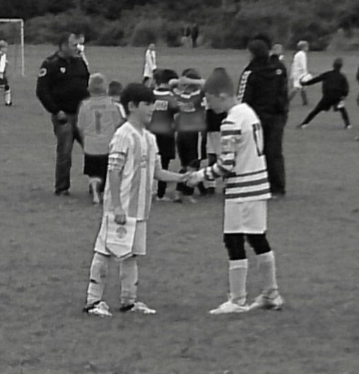 KurtScade's tweet photo. Love these wee photos remind me of some iconic @CelticFC photos @celticbc2006 #lisbonlions #weehoops 👌🍀 ⚽ 🍀 https://t.co/RKpADmWyCS