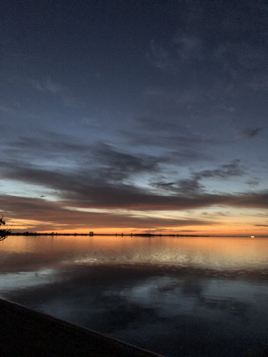 Launch day sunrise . Far too excited to sleep so it was an early drive to watch the sunrise over the launch complex. #spacex #FlaconHeavy