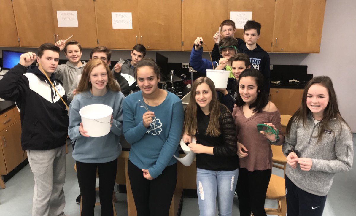 Who can successfully collect a sample of gas given only a pile of equipment and no instructions? These kids! #teacherimpressed #bmsed <a href="/medfieldscience/">Medfield Science</a>