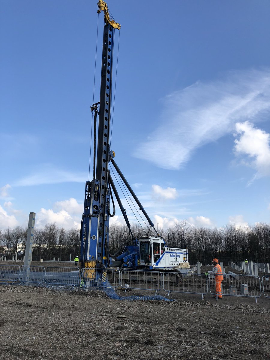 CMPArchitects's tweet image. Third project for @Wrenbridge in Belvedere gets under way.  Must be a good site if there are 3 piling rigs going at the same time.