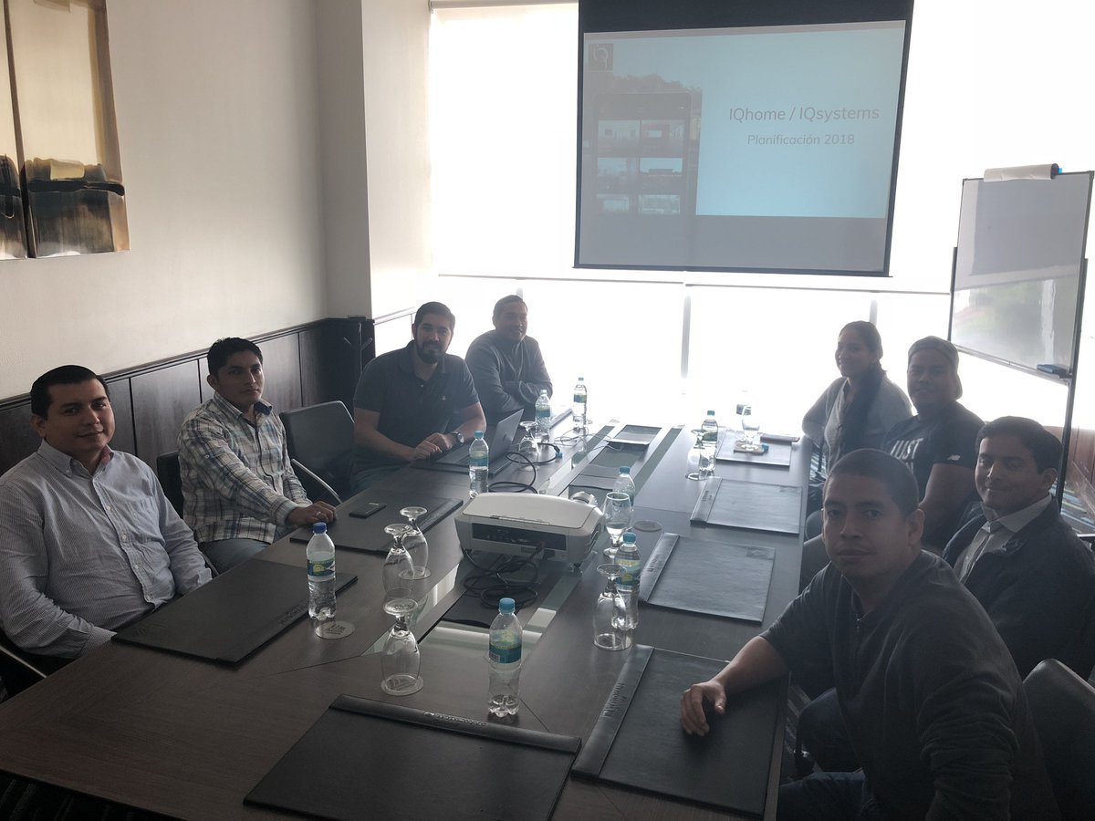IQhome tweet media