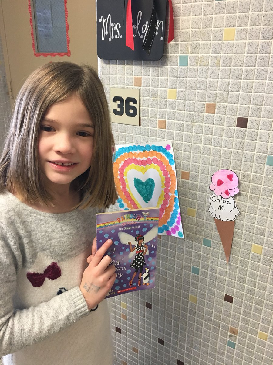 mrscolgansclass's tweet photo. “Bingo!” High Five to C & H! #sceslearners #sces2learn #second36 #lovetoread2C #highfive2C https://t.co/2TGXHRdnn7