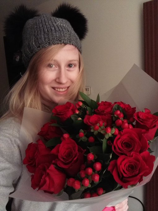 Got the most gorgeous red roses from @Matt19932 - this made me so happy, thankyou! 😁😍😘 https://t.co/<a class="tags" target="_blank" title="On Twitter" href="/?out=eyJ0eXAiOiJKV1QiLCJhbGciOiJIUzUxMiJ9.eyJpYXQiOjE3MjcyNTg0NzEsImlzcyI6InR3cG9ybnN0YXJzLmNvbSIsIm5iZiI6MTcyNzI1ODQ3MSwiZXhwIjoxNzU4Nzk0NDcxLCJyZWRpcmVjdF91cmwiOiJodHRwczovL3R3aXR0ZXIuY29tL01hdHQxOTkzMiJ9.U2ptV-vImza2dsMzJd-OaUt0I6o-ysQZHrSi-LDyuyiln2_ZZH8CG23WqToVwtm4Z_j5reABwIpfwHPaCxn1oA">@Matt19932</a><a href="/tag/adultwork"class="tags"><span>#adultwork</span></a>