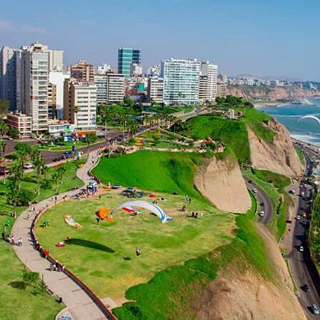 tour_lima's tweet photo. #FelizMartes #TourismeDurable  #tourism #tourlima #passeio #travel Delicioso cevichito de terça-feira. E daí para a praia. Venha desfrutar de Lima. #portugal  #Brasil https://t.co/HDugmLd9N2