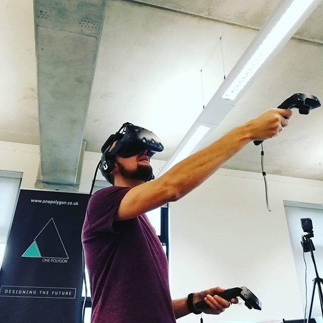 FuelImmersive's tweet photo. We've gone wireless! Thanks @tpcastvr The true way to expiriences #VR 💪😎🤙 #onepolygon https://t.co/bKLG1dkFl3