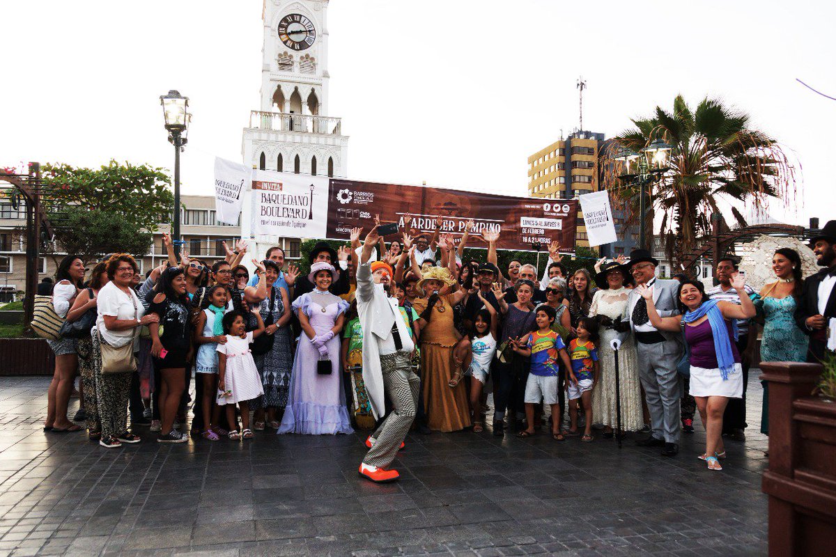 sercoteciquique's tweet photo. Hoy continuamos con "Atardecer Pampino" en Baquedano Boulevard.
19 hrs. Pasacalle de Tunos #Iquique
Gracias a todos  por participar ayer, fue un éxito¡! https://t.co/Sig5u0uObN