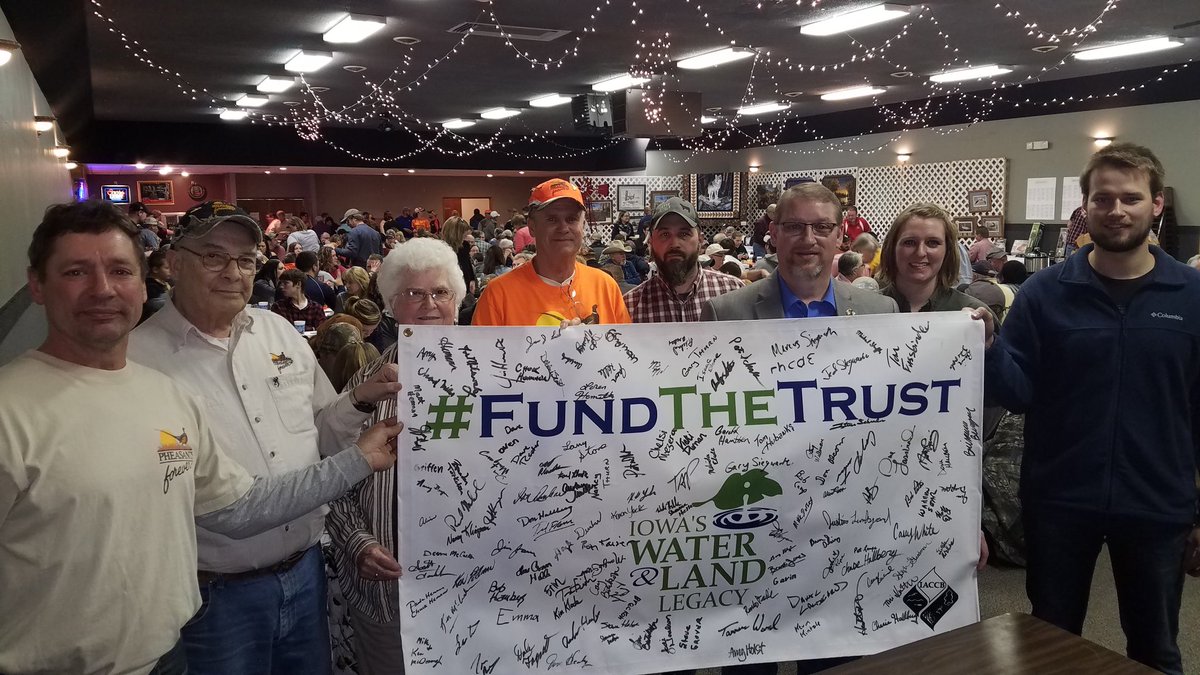 GarySiegwarth's tweet photo. We invest in crumbling roads and bridges....why do Iowa Legislators ignore that same investment in our Natural Resouces? https://t.co/GEkrwmnKuC