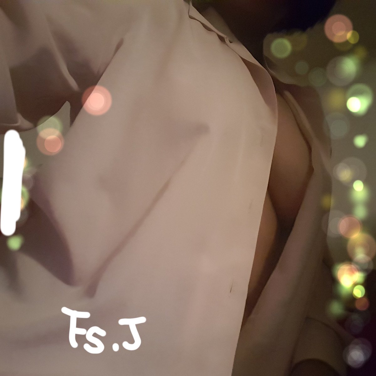 보이나요? 저 볼록 튀어나온 부분이?
야한 생각만 하다보니 서버렸어...💖

#펨돔 #멜돔 #펨섭 #음란 #SM #통통녀