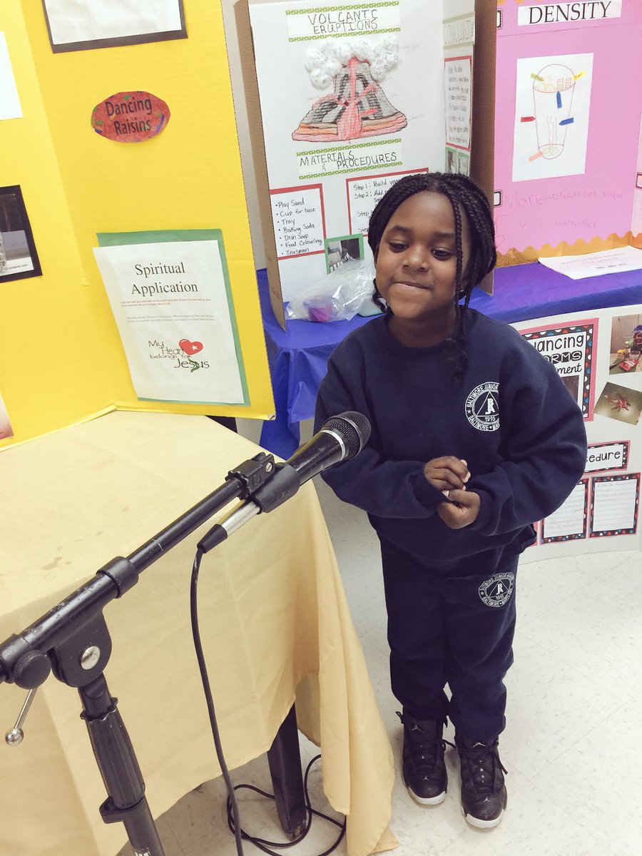 EdmondsonSDA's tweet photo. Baltimore Junior Academy #PreK #Kindergarten #ScienceProjects ❤️🌎😎 https://t.co/PzmeVpK7BG
