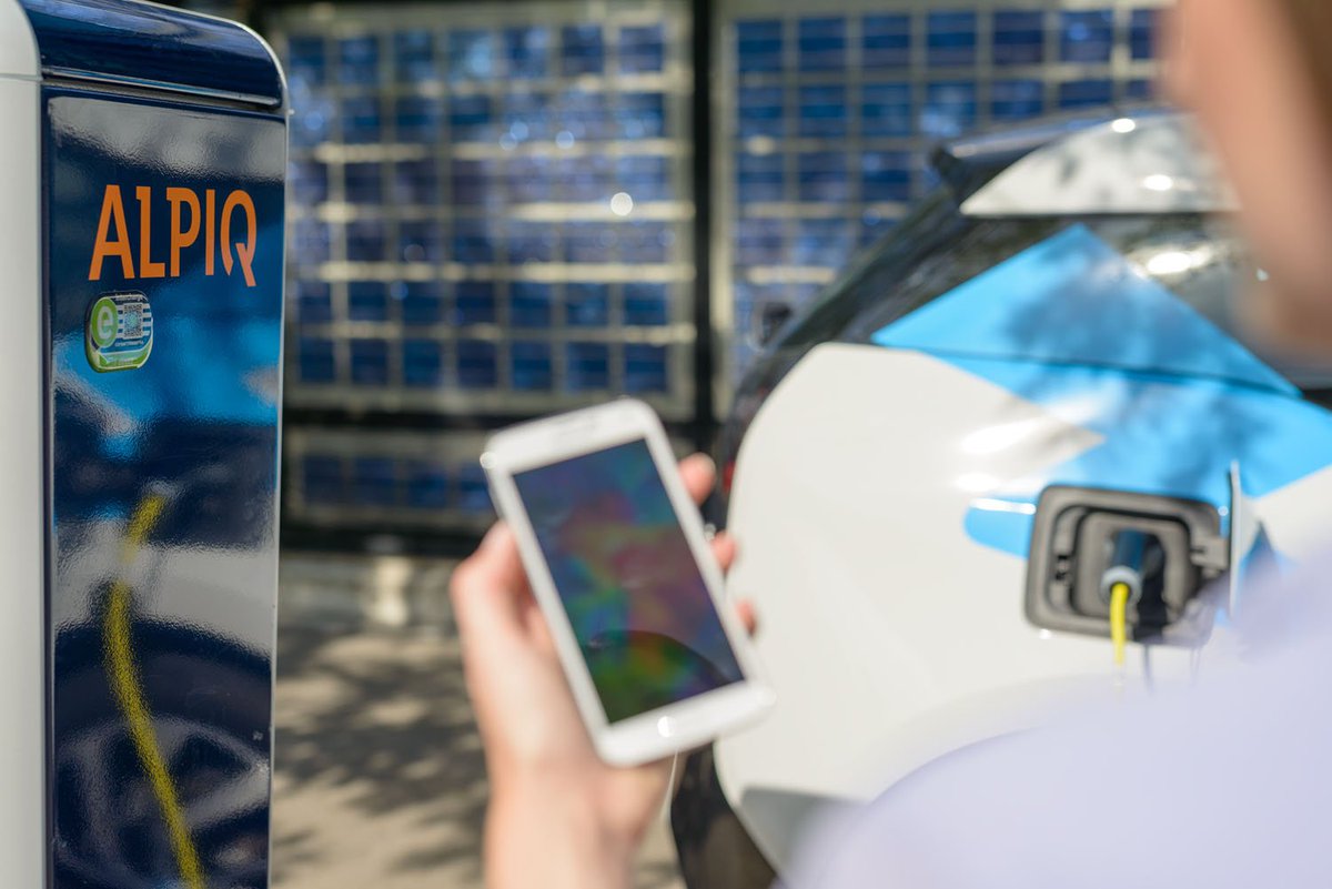 Alpiq's tweet photo. Come over and learn something about #gridoptimisation for #emobility. 4:30 – 5:00 pm, hall 3, stand 266. #energyknowledge at #eworld2018. https://t.co/i24odTy9fQ