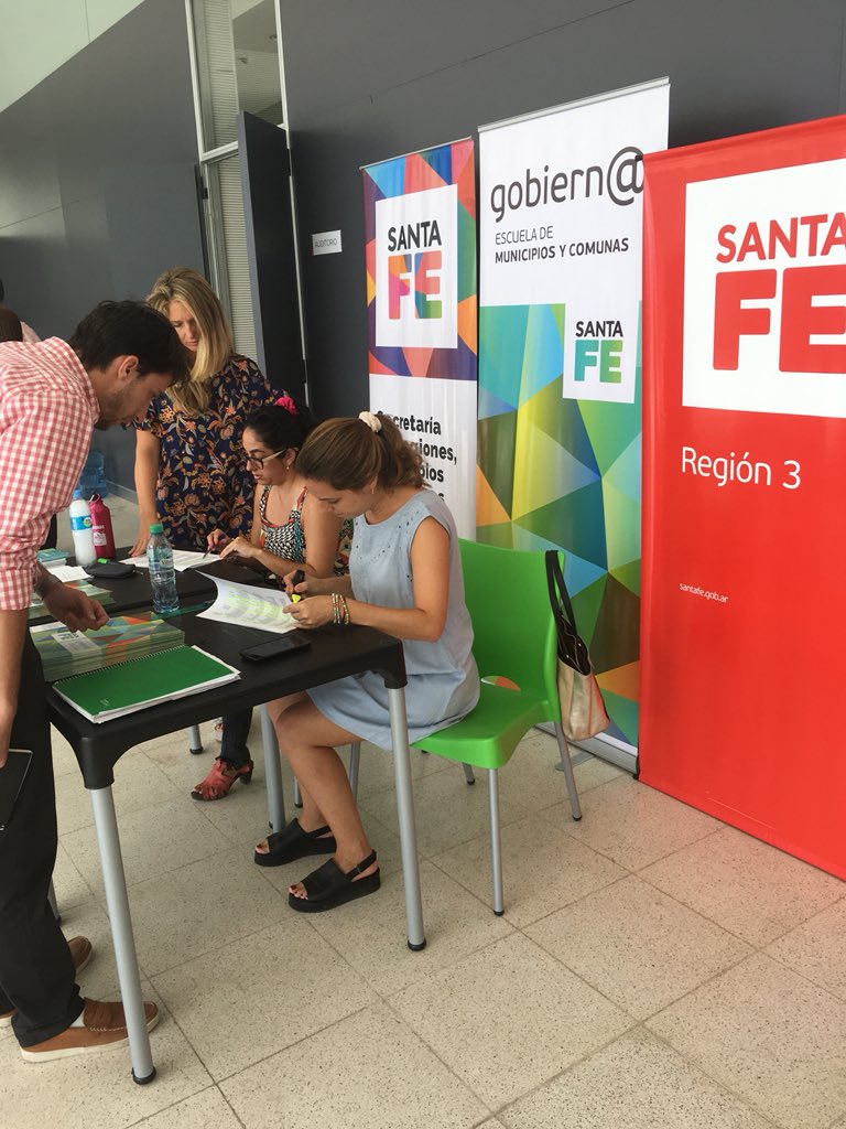 pabloapinotti's tweet photo. ✅Una exitosa jornada de capacitación para Concejales y sus equipos 
✅Asistencia Legal y Técnicapara mejores Gestiones 
✅Agradecemos a los mas de 60 participantes 
#GobiernoDeProximidad 
@GobSantaFe @gobiernaSF https://t.co/o7UujStwVx