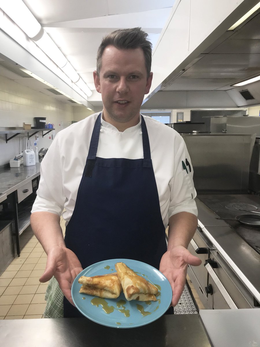 Vision West Nottinghamshire College tweet media