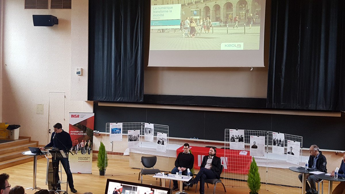 JJ_Gaouyer's tweet image. Amphi comble @INSA_Rennes pour #INScience sur mobilité&amp;amp;numérique. Quels défis à venir ? La vision @groupekeolis par @j_champen; @OrangeBretagne @inOut2018