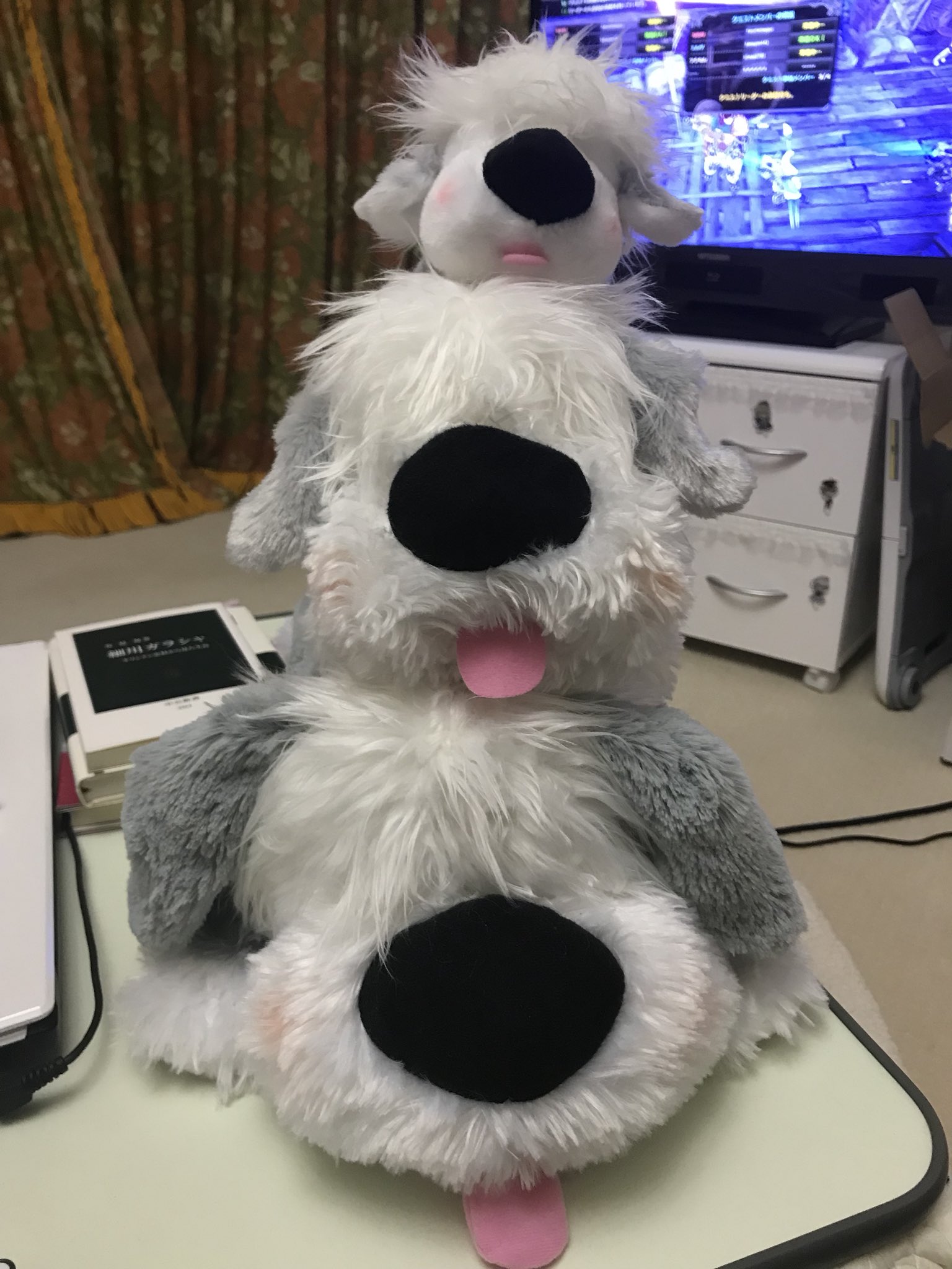 Twitter 上的 ゆーきんぐ 妹の部屋にいるマックスが3匹になってた D 鏡餅みたい 今度マックスとレディー持ってインしたい ディズニーストア ディズニーシー ディズニーランド マックス リトルマーメイド レディー T Co N6tgjzz5be Twitter