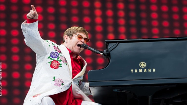 Elton John adds second farewell tour performance at BB&T Center bit.ly/2BJybHB?utm_so… https://t.co/GLKyTfh80e