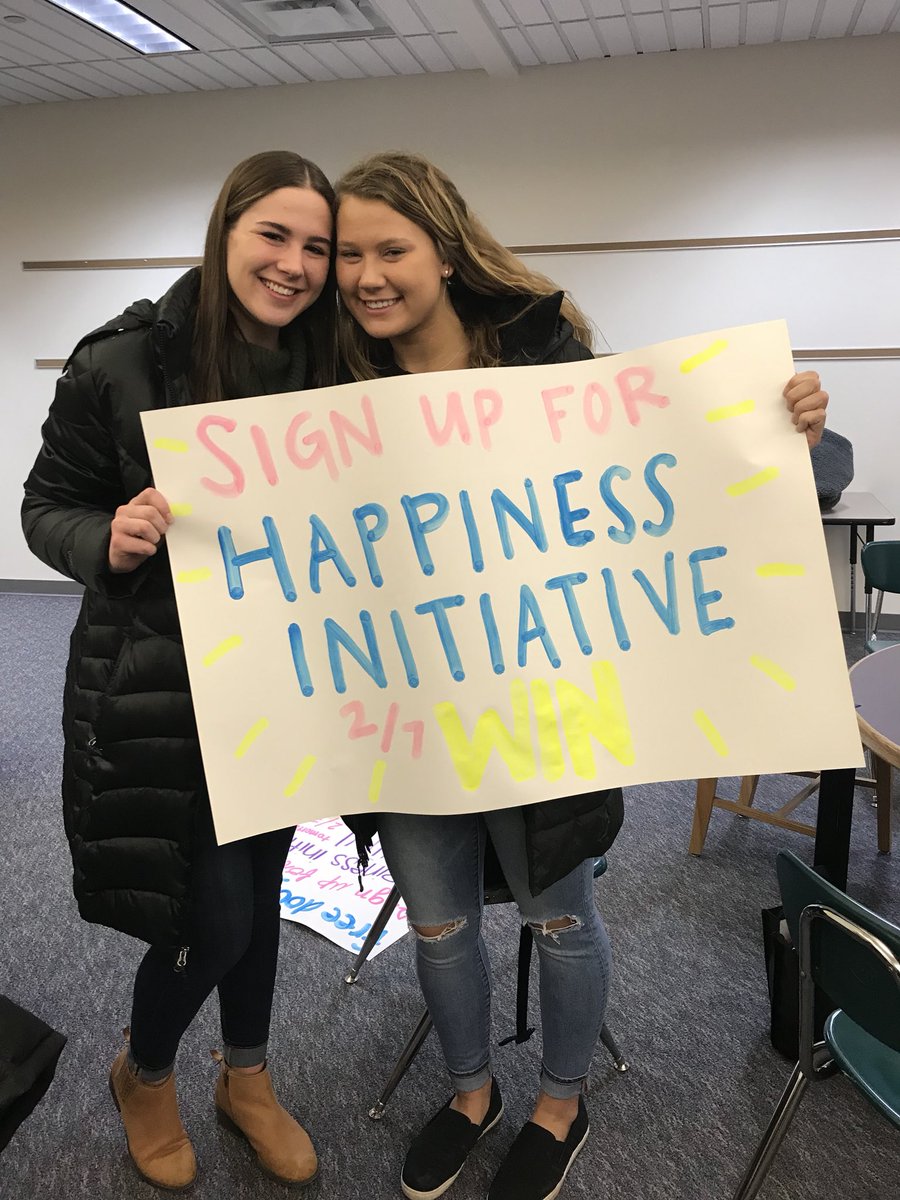 TheHappinessIn's tweet photo. Tomorrow we’re having a win session in the aux gym with a speaker and donuts😊😊 we’d love to see you there, sign up now on the flex scheduler! https://t.co/MYlVU0S0Kc