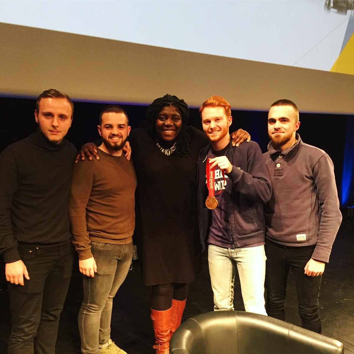 Babzzinho's tweet photo. Superbe rencontre aujourd’hui de notre multiple championne Gwladys Etangue ! Merci @ISEFACBachelor ! #Sporisefac https://t.co/SuWSV2eTGn
