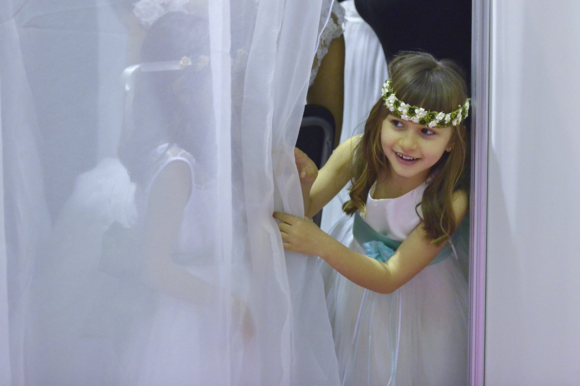 DiarideTerrassa's tweet photo. FOTOGALERÍA 📸 @Expocerimonia celebra con "glamour" sus bodas de plata en el Recinte Firal de #Terrassa. Más imágenes: https://t.co/tgV6gDVq9Y #expocerimònia https://t.co/BcvzVRjiOO