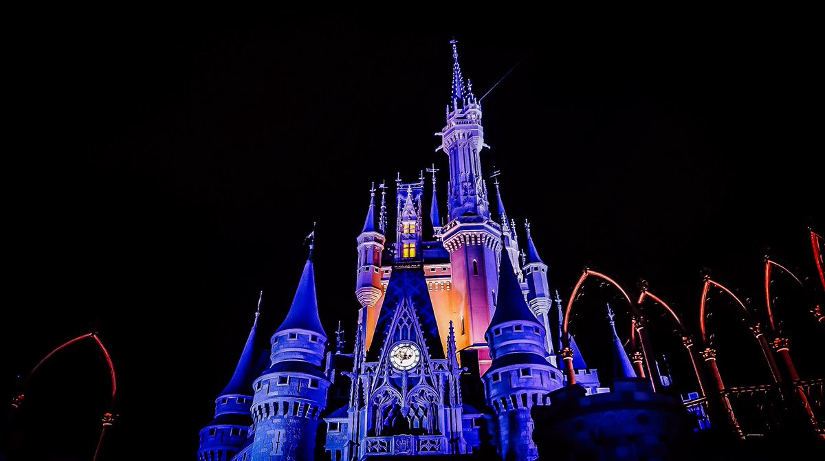 CarlsDisVenture's tweet photo. I absolutely love Cinderella Castle at night! Who’s with me? https://t.co/A6GiHTrvrW