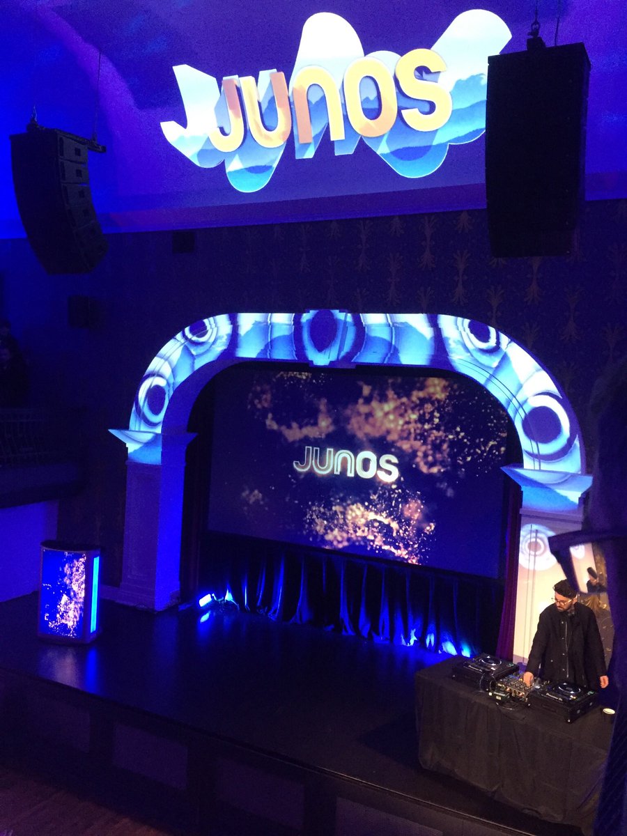 TimCrouchFlute's tweet photo. Ready for @TheJUNOAwards nominees to be announced! Also, third time at @GreatHallTO this week #movingin #goclassical https://t.co/dWgCUSwU0h