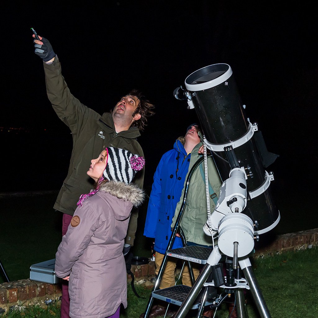 sdnpa's tweet photo. Come to Stargazing South Downs at Midhurst Rother College this Saturday 10 February! We're running a FREE family-friendly evening of talks and activities, stargazing and a chance to meet some of the wildlife that loves our dark skies https://t.co/LzWfRUCTok #southdowns #darkskies https://t.co/ydZZ6G1nwv