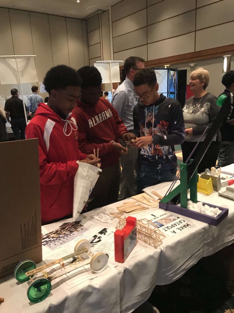 sherrillmoraven's tweet photo. An amazing learning opportunity for our HMS 8th grade students! The experience will assist them in selecting courses for high school! Thanks CTE! #amazingCTE https://t.co/63vITGrkmk