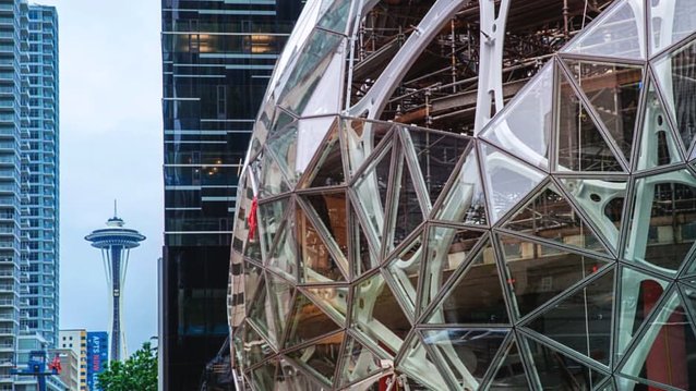 The #AmazonHQ2 finalists are all big, educated, and prosperous urban hubs. This should have us worried. <a href="/skasriel/">Stephane Kasriel</a> <a href="/fastcompany/">Fast Company</a> bit.ly/2E5VUn5